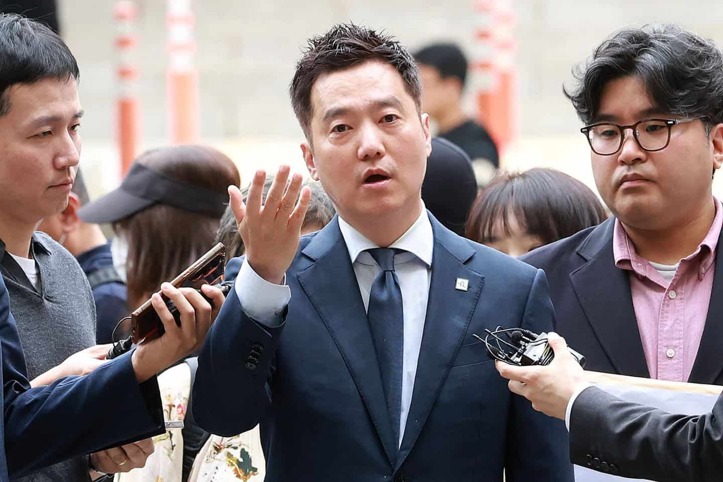 Hoverlab Kim Se ui Kim Soo hyun