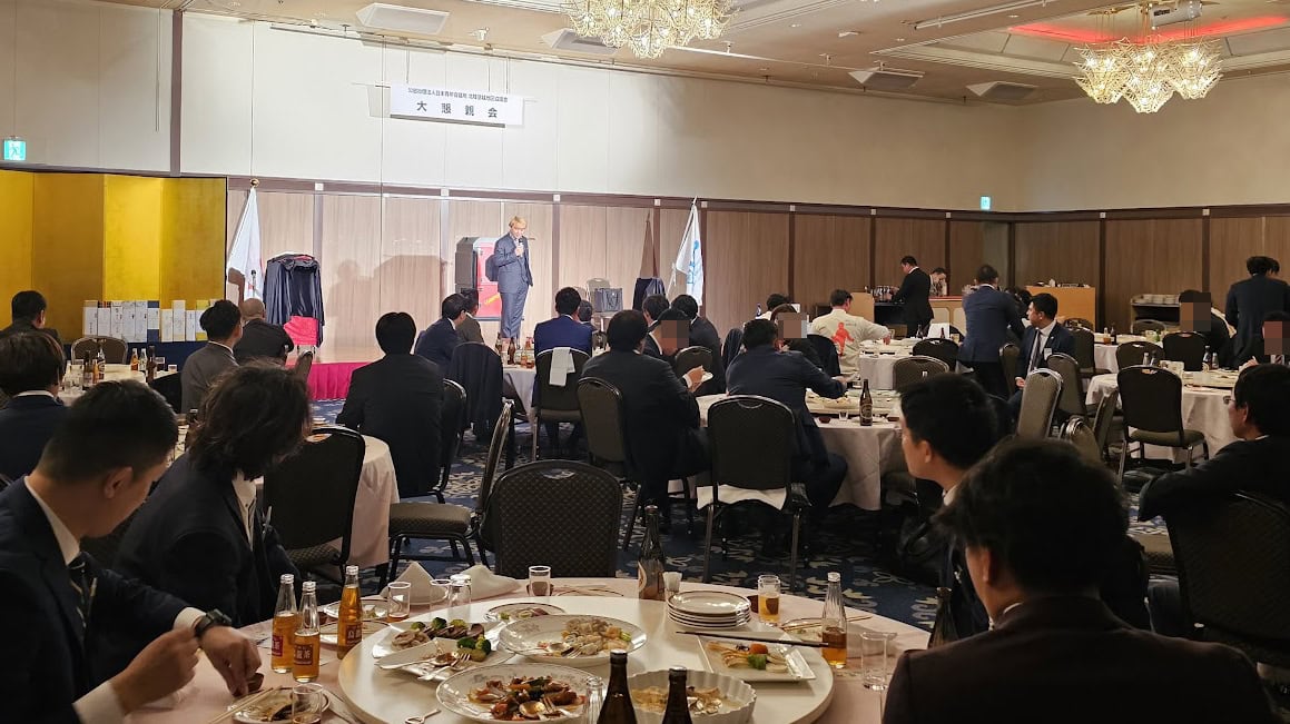 日本青年会議所2023 イベント:マジシャン・コンプレッサーマジックショー 3 日本青年会議所2023 イベント