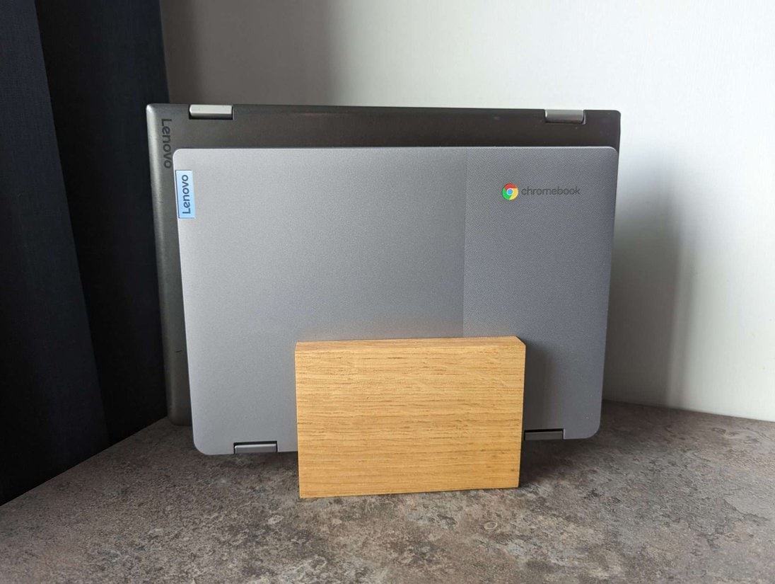Vertical Laptop Stands-Oak/Black Walnut/Purpleheart