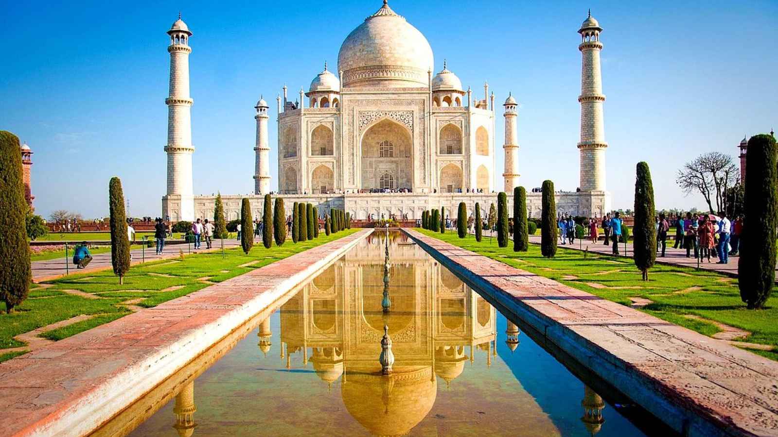 Bucket-List Destinations You Can Visit on a Budget