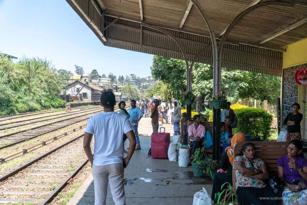 koleją po Sri Lance