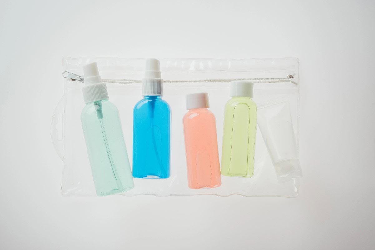 how to pack toiletries for travel
