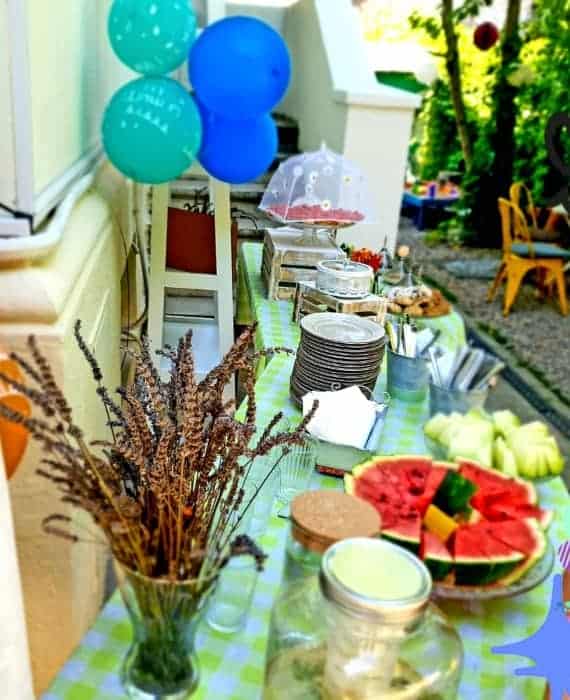 Amai Garden - Gradina cu Loc de Joaca Petreceri in Inima Bucurestiului playground outdoor