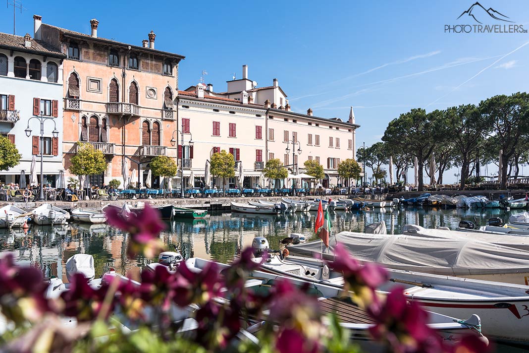 Der alte Hafen Porto Vecchio in Desenzano del Garda