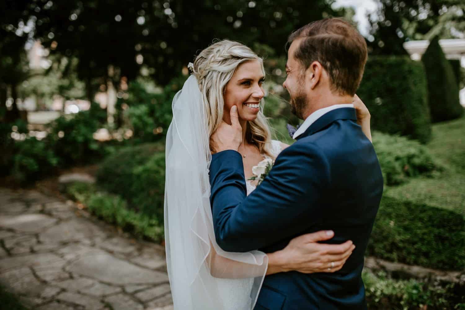 046 Hochzeitsfotograf Köln Adenbachhütte Hochzeit Adenbachhütte Hochzeit NRW Martin Luther Kirche Neuenahr Köln Bad Neuenahr Boho Vintage Hippie Elopement Vera Prinz 046 Hochzeitsfotograf Köln Adenbachhütte Hochzeit Adenbachhütte Hochzeit NRW Martin Luther Kirche Neuenahr Köln Bad Neuenahr Boho Vintage Hippie Elopement Vera Prinz