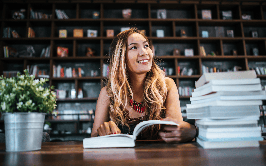 kumulative_Dissertation 5 Frau schreibt eine Dissertation