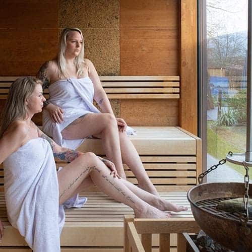 Entspannen in der Kräutersauna unseres Wellnesshotels