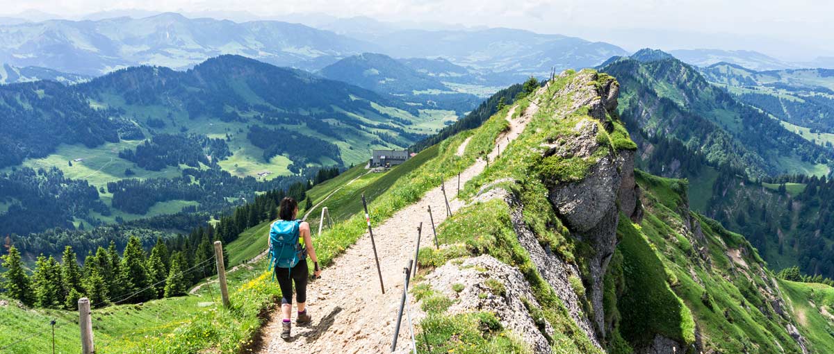 startseite-bayern-hochgrat-wanderung Reisebloggerin Biggi Bauer wandert auf dem Hochgrat