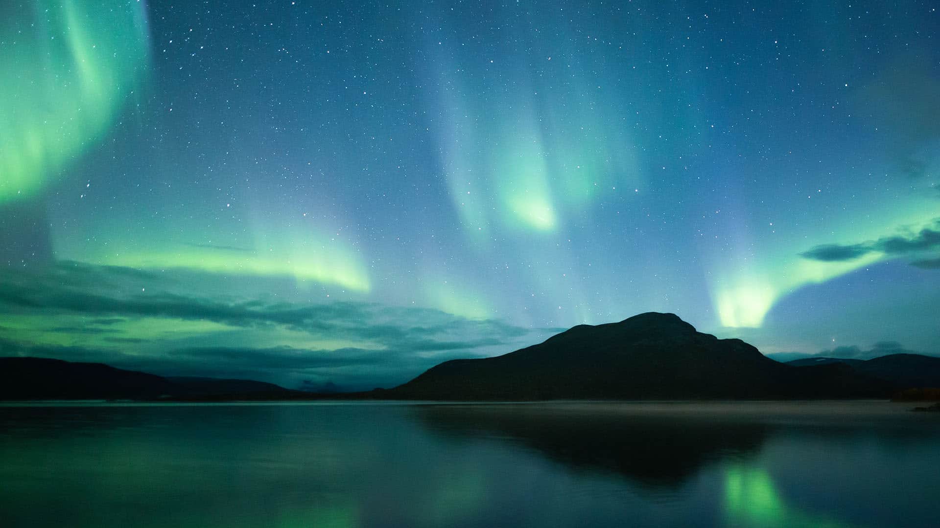 Bild der Polarlichter in Finnland - Artikel über Flug AUA Wien - Rovaniemi in Lappland - Reisekompass