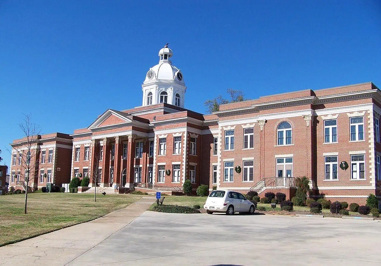 Putnam County Courthouse in Eatonton, Georgia