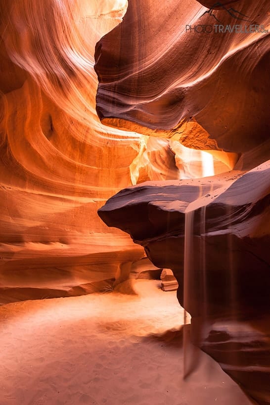 Fließender Sand im Upper Antelope Canyon in Arizona