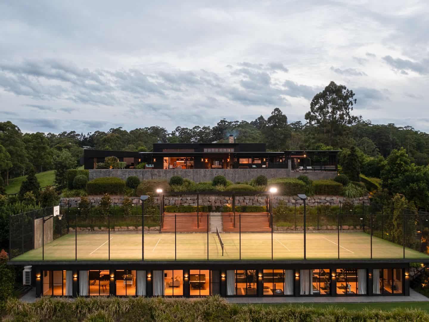 two roads maleny queensland hinterland hideaway