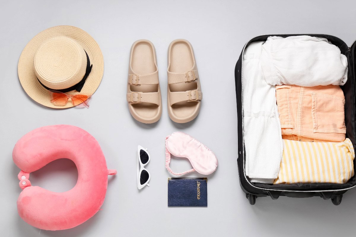 how to pack for a month long trip