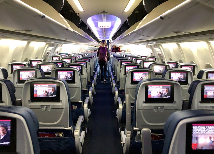 Delta WiFi Connect: Delta Airlines Now Offers Free In-Flight WiFi 1 Delta plane