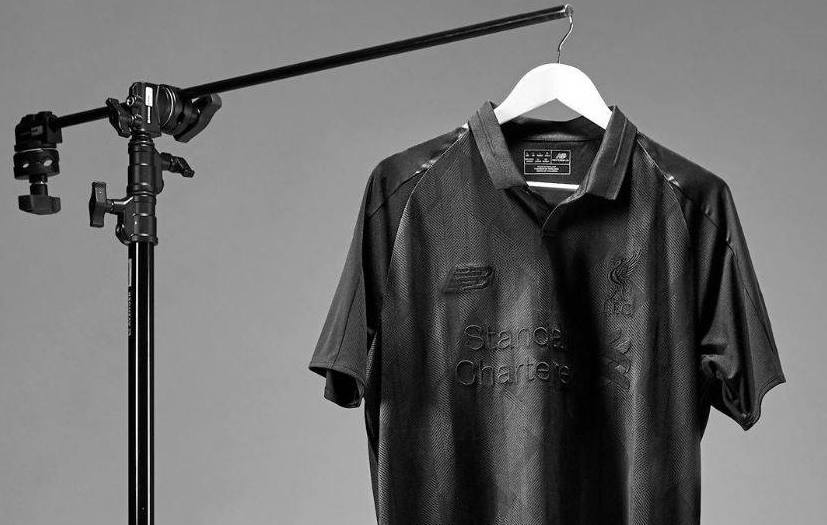 The New Balance x LFC โBlack Outโ Kit