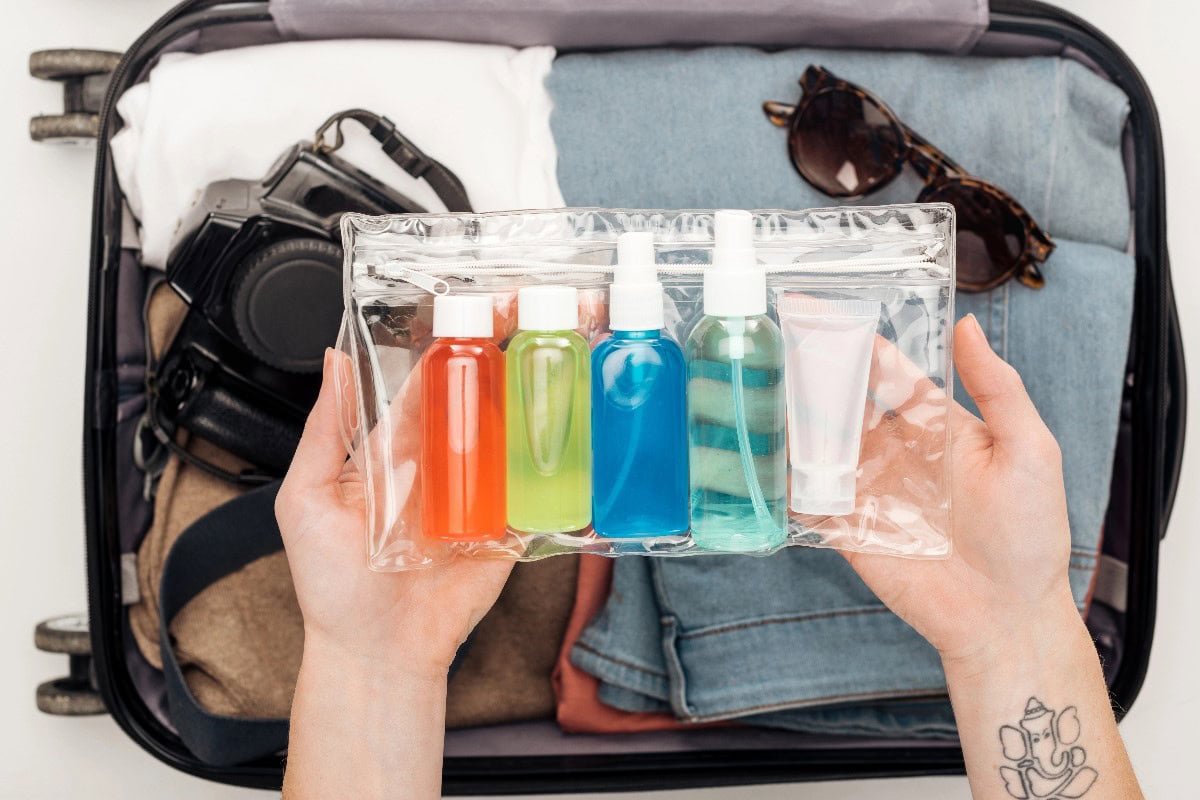 how to pack toiletries for travel