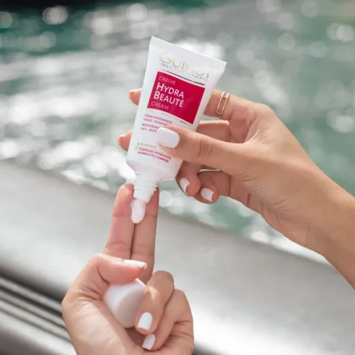 Guinot cosmetica merk met hydraterende crème.