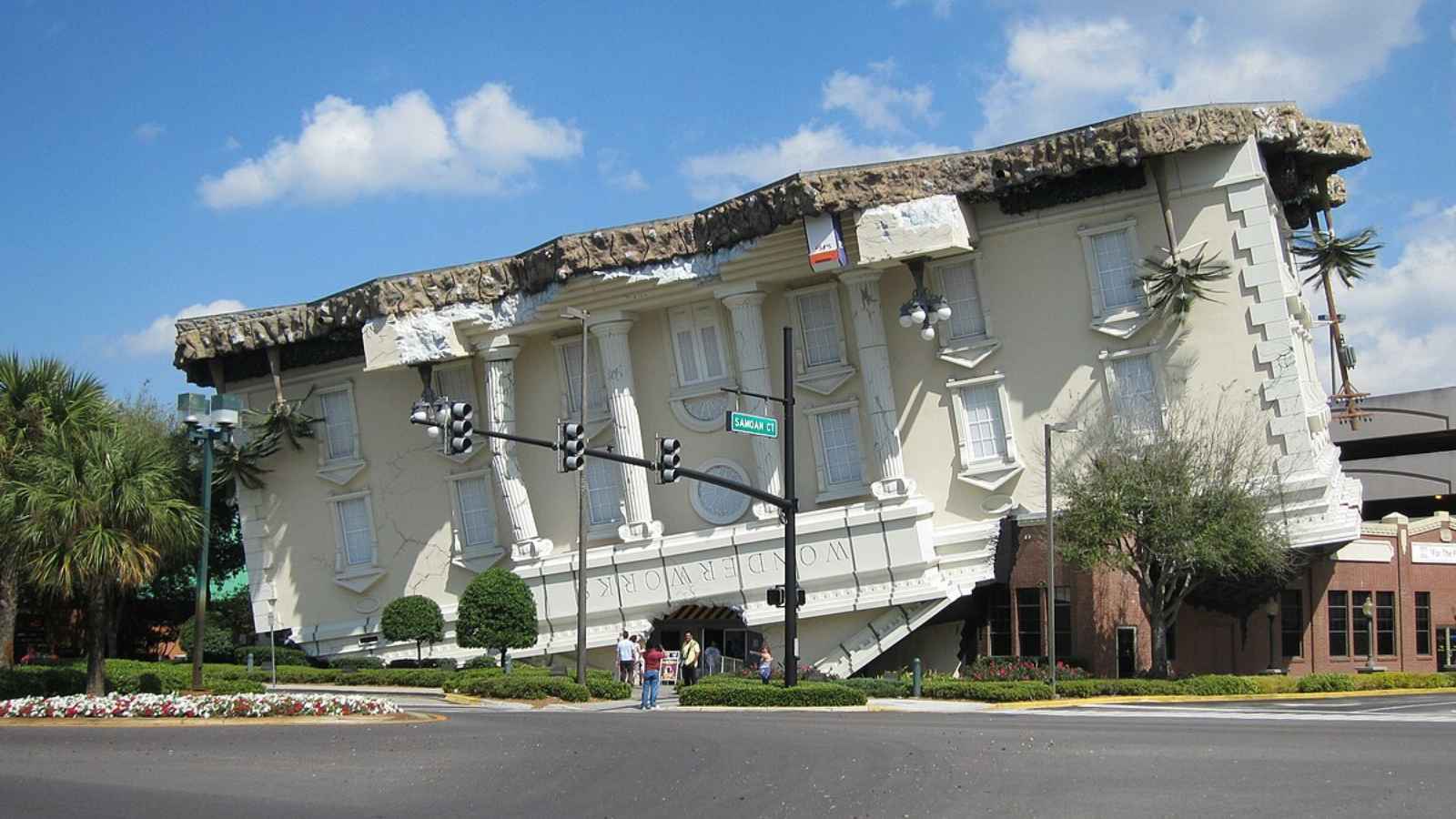 Score 99
Plag 4%
AI 21%
16 Strangest Architectural Marvels in the US