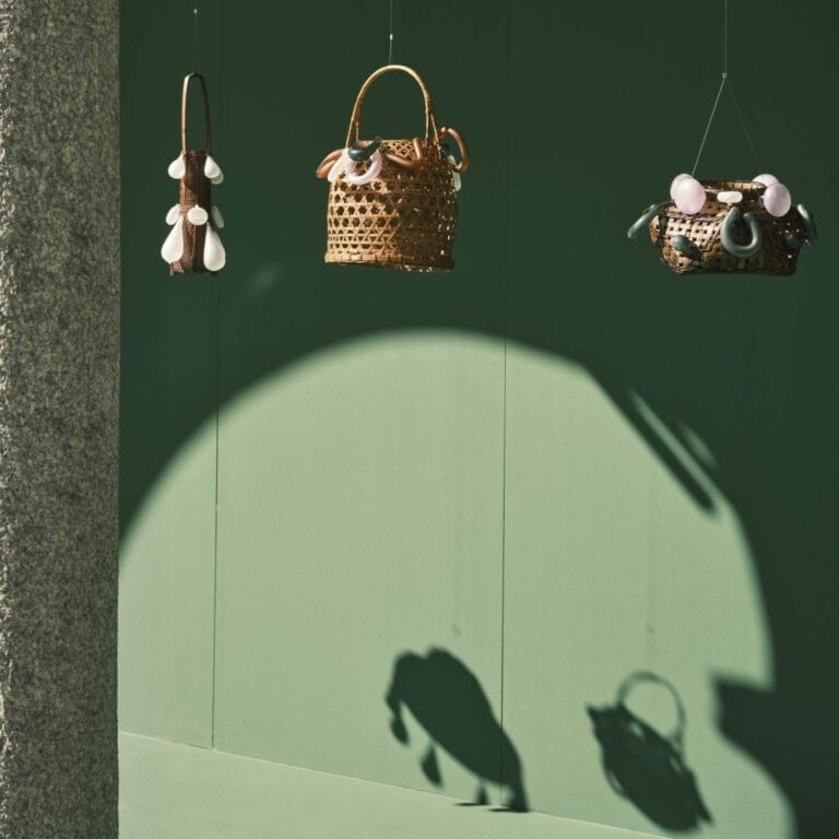 Dima Srouji – Carriers of Memory