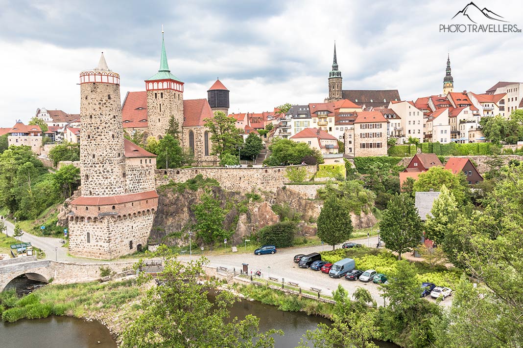 Der Blick von der Friedensbrücke auf Bautzen