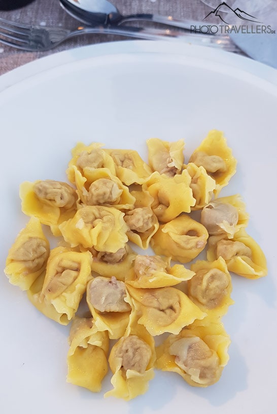 Ein Teller Tortellini aus Borghetto