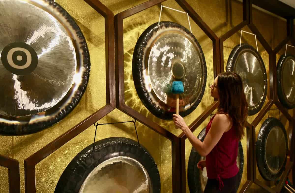 Jamie Bechtold playing a Gongland gong at The Soundbath Center