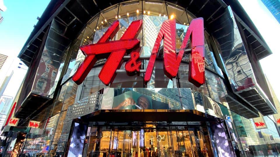 Fashion giant H&M denies rumors of joining the metaverse with CEEK VR (CEEK) 1 Fashion giant H&M denies rumors of joining the metaverse with CEEK VR (CEEK)