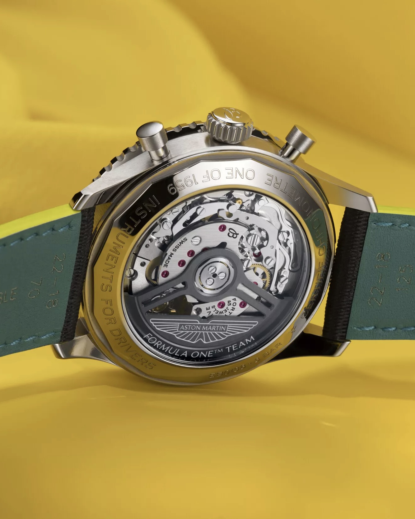 Breitling Navitimer B01 Chronograph 43 Aston Martin Aramco Formula ONEโข Team.
