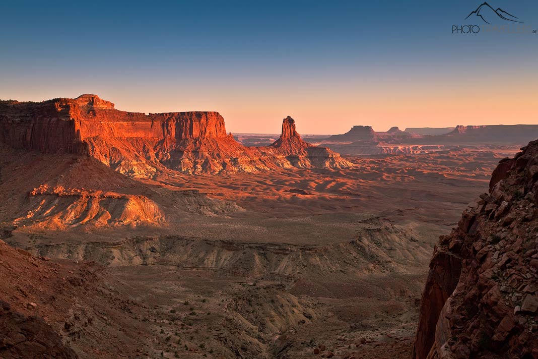 Der Blick über den Canyonlands Nationalpark am Abend