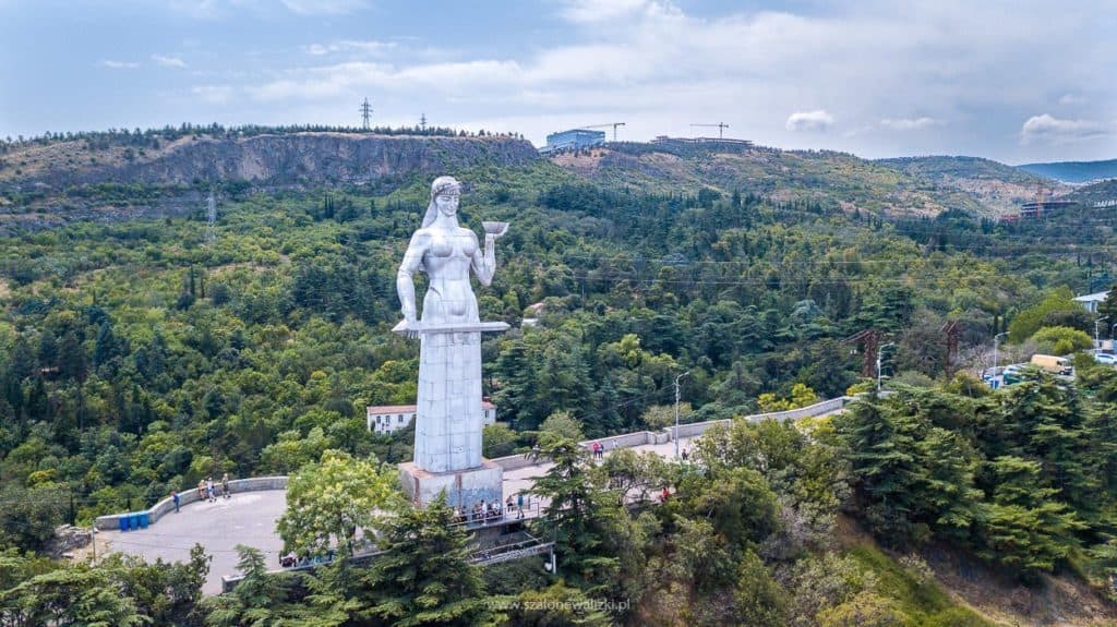 pomnik matki gruzji