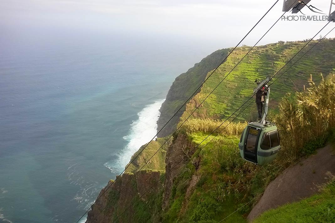 Die Seilbahn Teleférico das Achadas da Cruz auf Madeira