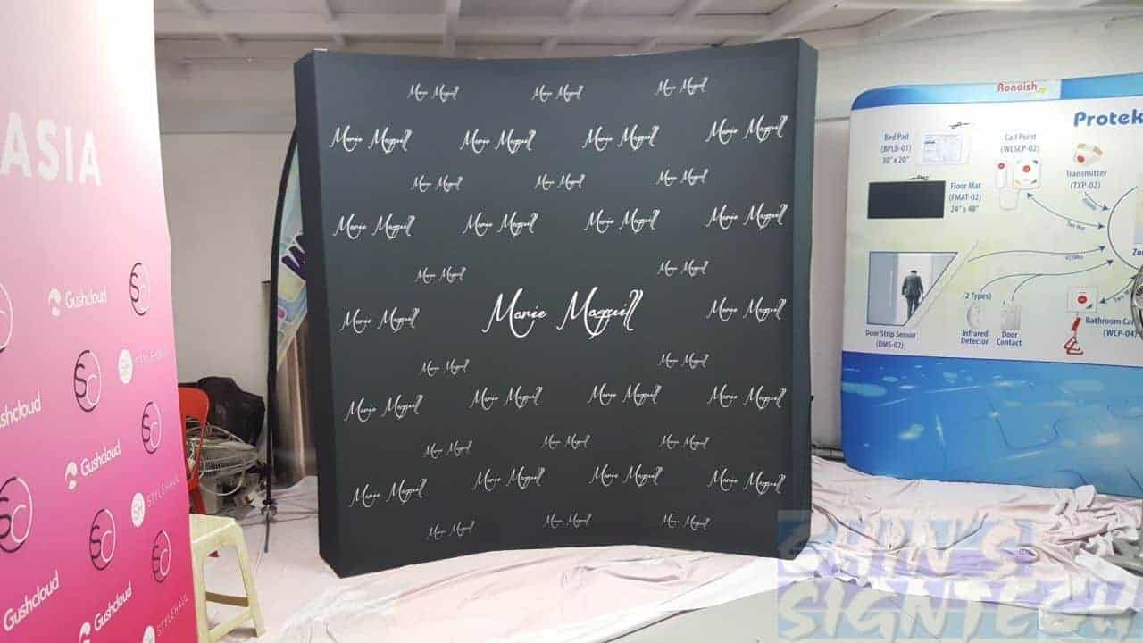 2.25 x 2.25m Curve Fabric Pop Up display