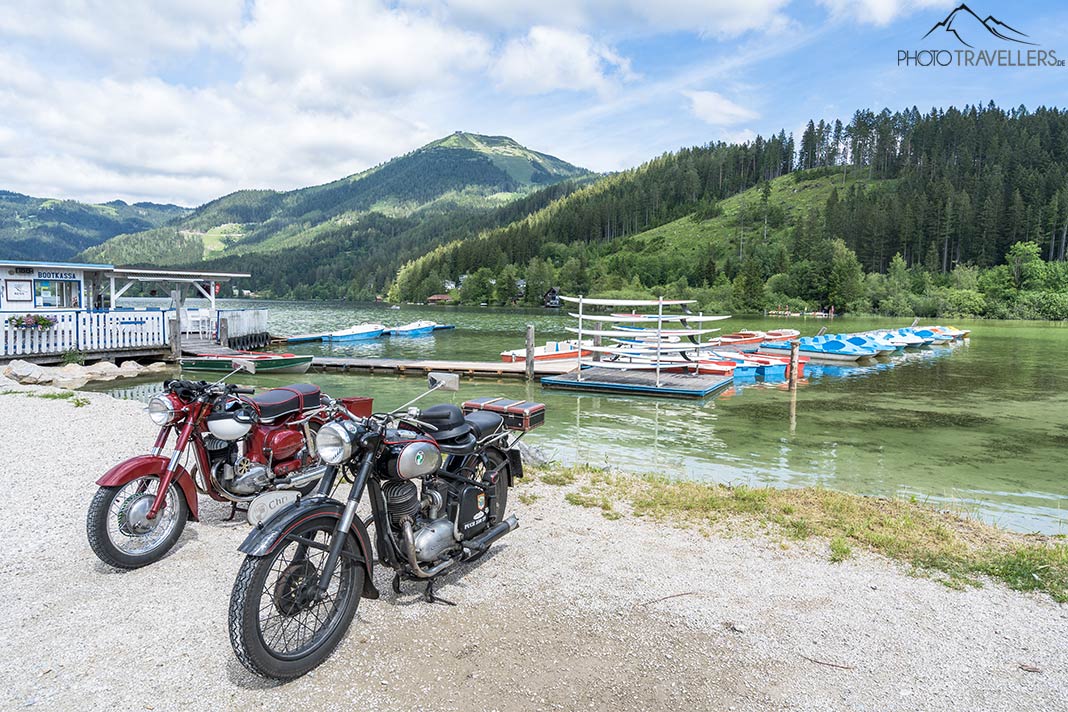 Auf dem Erlaufsee kannst du dir Boote ausleihen