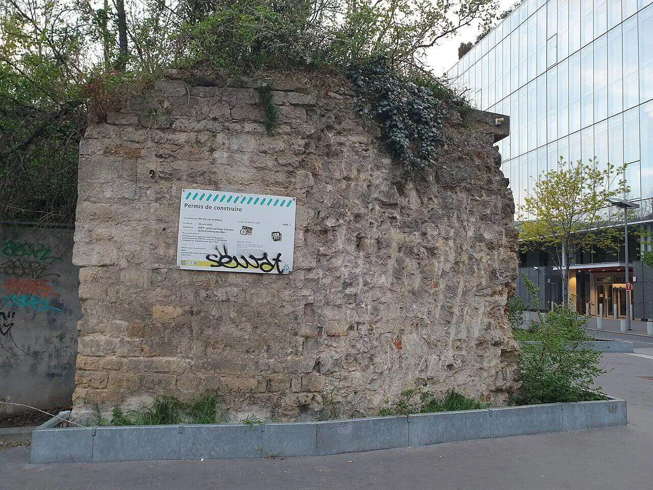 The Paris courthouse in the Batignolles district