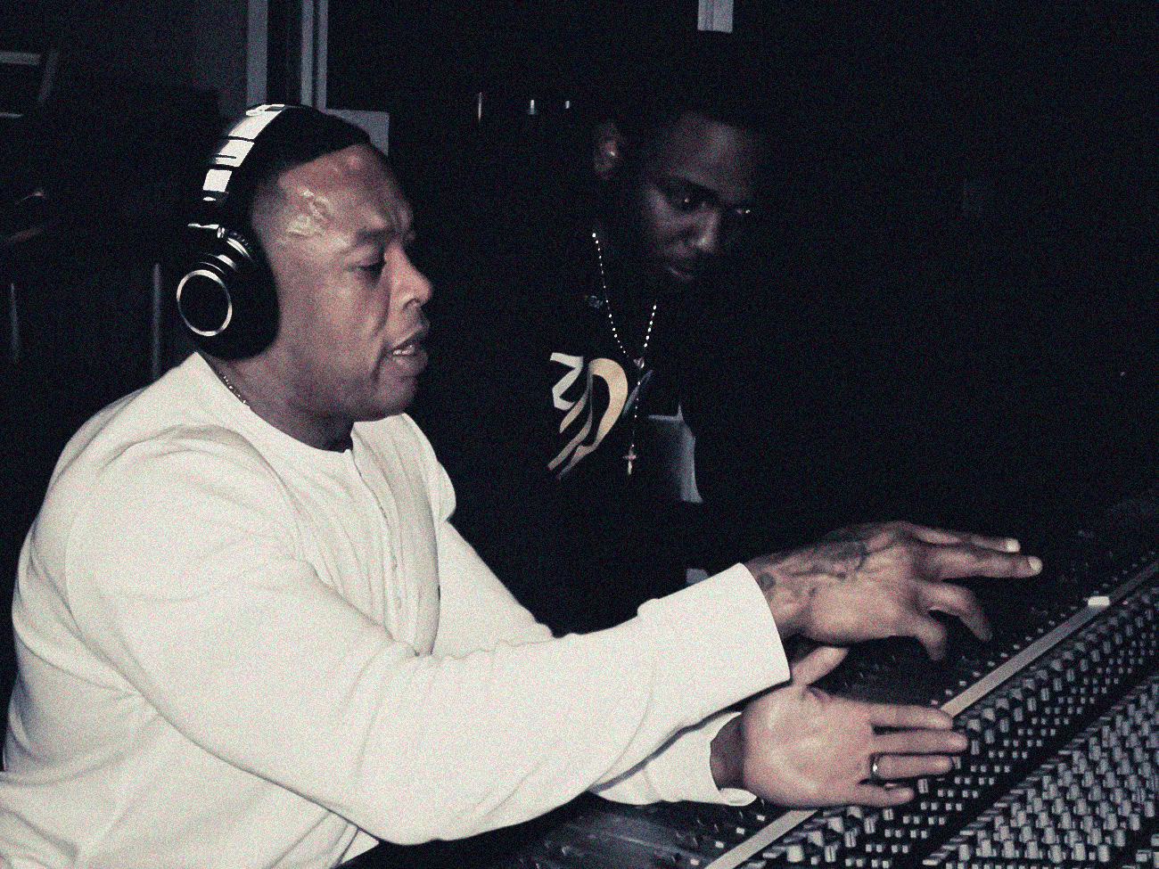 Listen To Kendrick x Dre On Unofficial โThe DAMN. Chronicโ Project