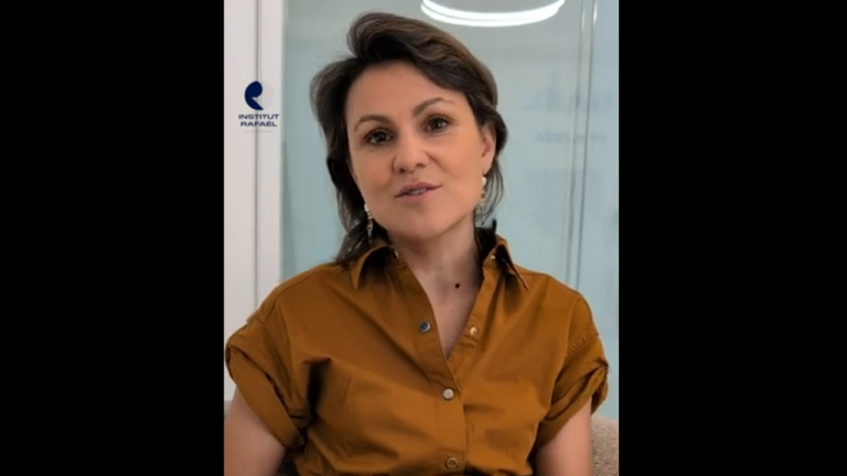 Vivre avec une maladie chronique à l’adolescence conférence du Dr Hélène Mellerio