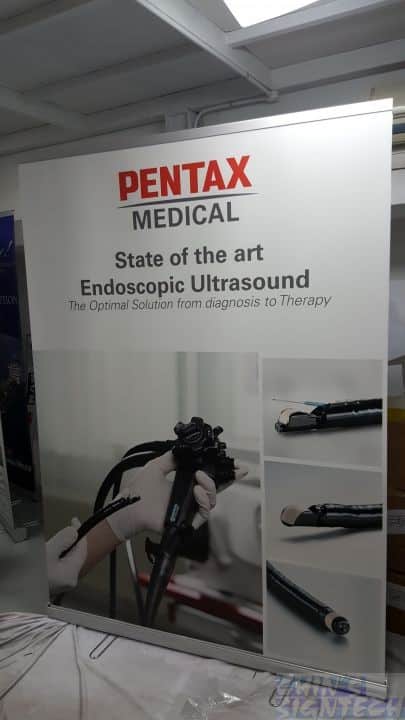 1.5 x 2m Pull up banner - Pentax