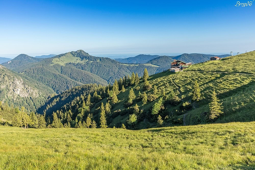 Blick auf das Hirschberghaus