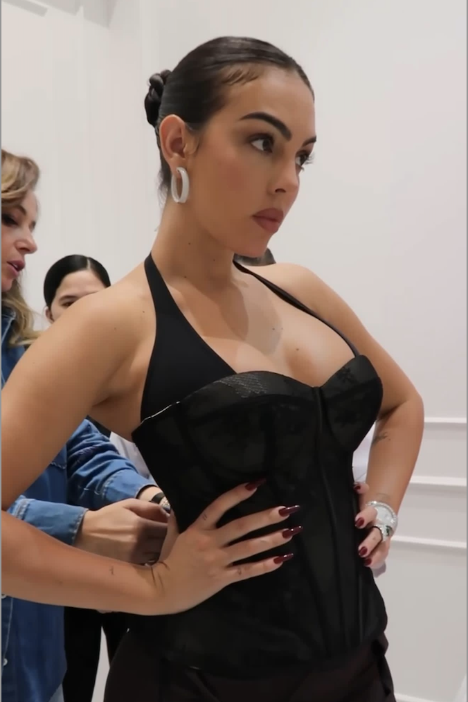 Georgina Rodriguez at Esposa Prive