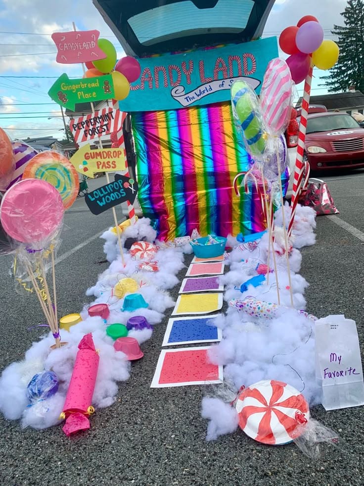 Candy Cottage Boot Trunk or Treat Idea
