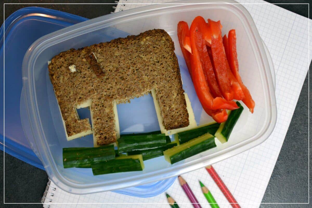 Pausenbrot für Kindergarten, Kita oder Schule: Der Brotelefant mit Gemüsesticks