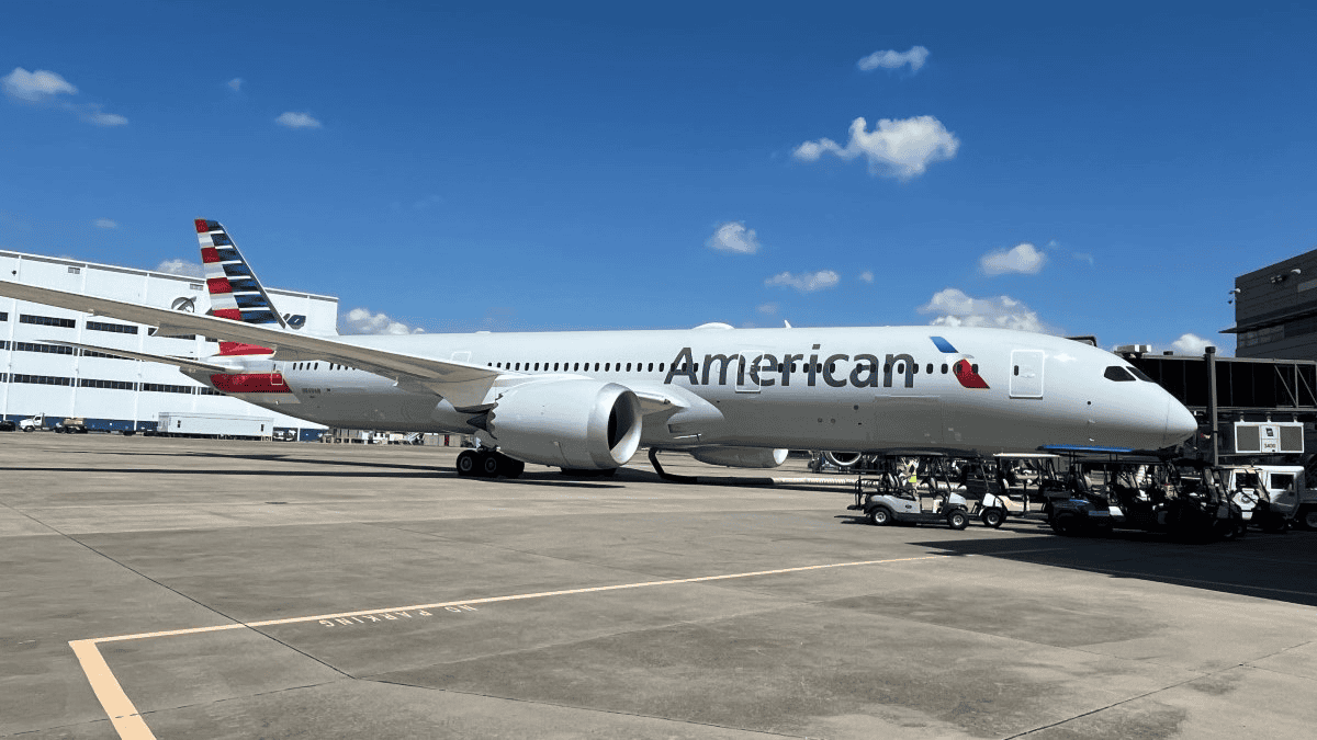 The Complete Guide to AAdvantage Executive Platinum: Qualification, Benefits 2 American Airlines