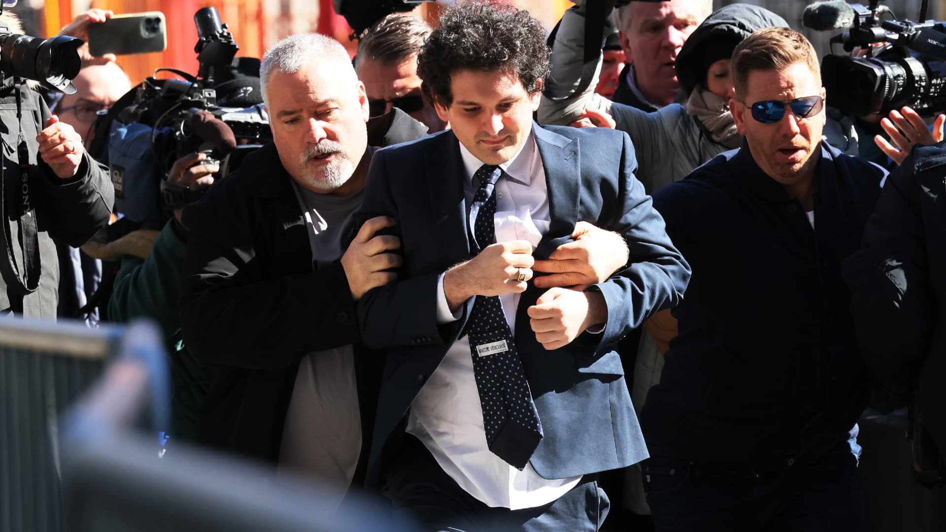 FTXโs Sam Bankman-Fried Accused Of Another Crypto Scam While On Bail