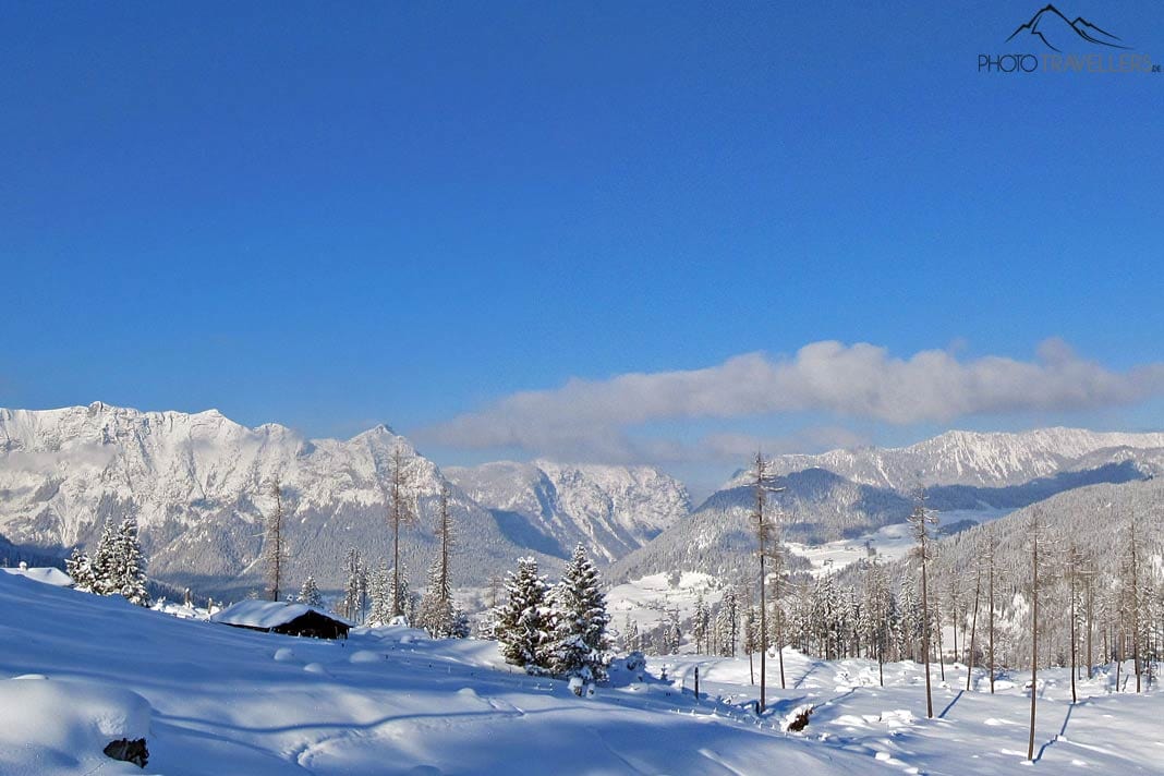 Die Stubenalm im Winter mit viel Schnee