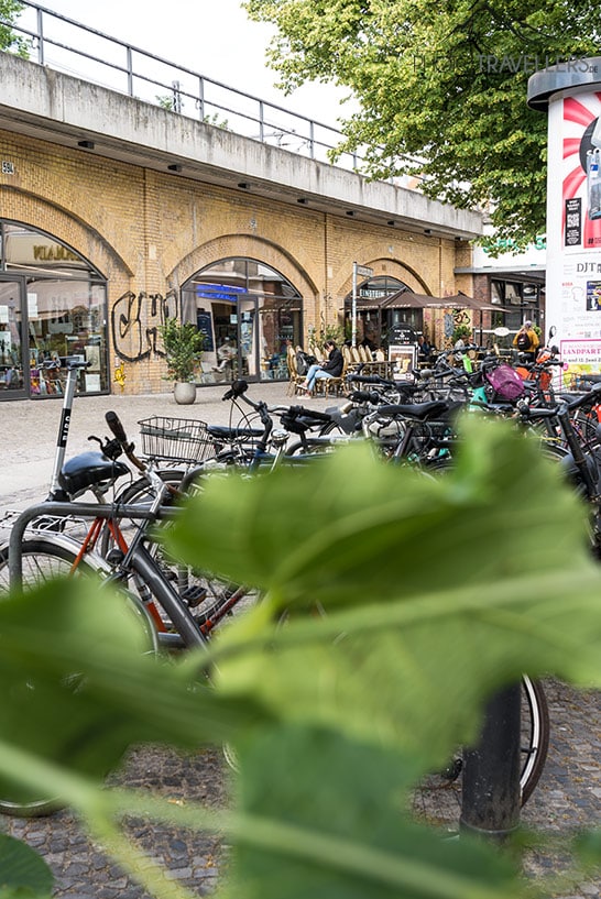 Blick auf die Bahnhofsbögen des Savignyplatzes in Berlin