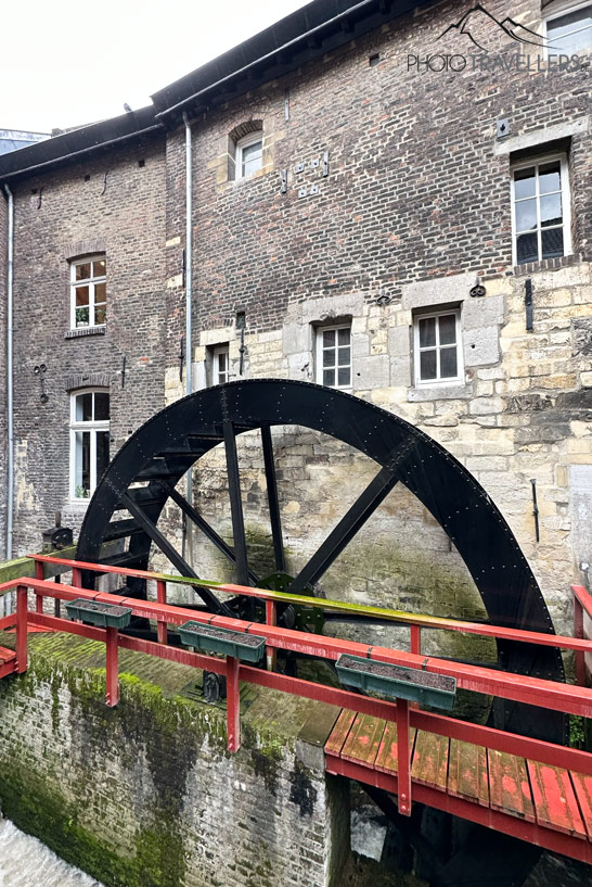Das Mühlrad der Bisschopsmolen in Maastricht