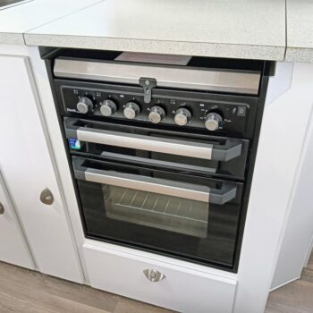 3791-Cosy-Cab-Kirkston-13-1