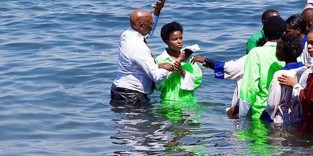 Baptism, a common Africa Easter tradition
