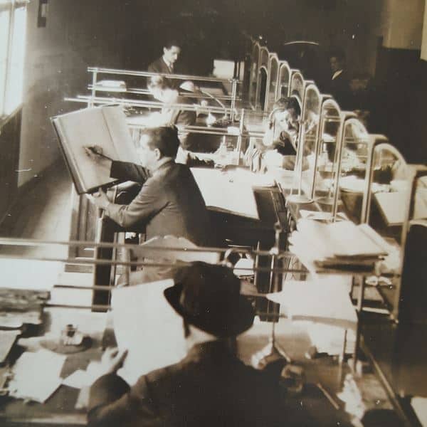 Primeras Instalaciones Caja de Ahorros y Monte de Piedad del Círculo Católico de Obreros de Burgos - Colección Caja Círculo (Burgos)