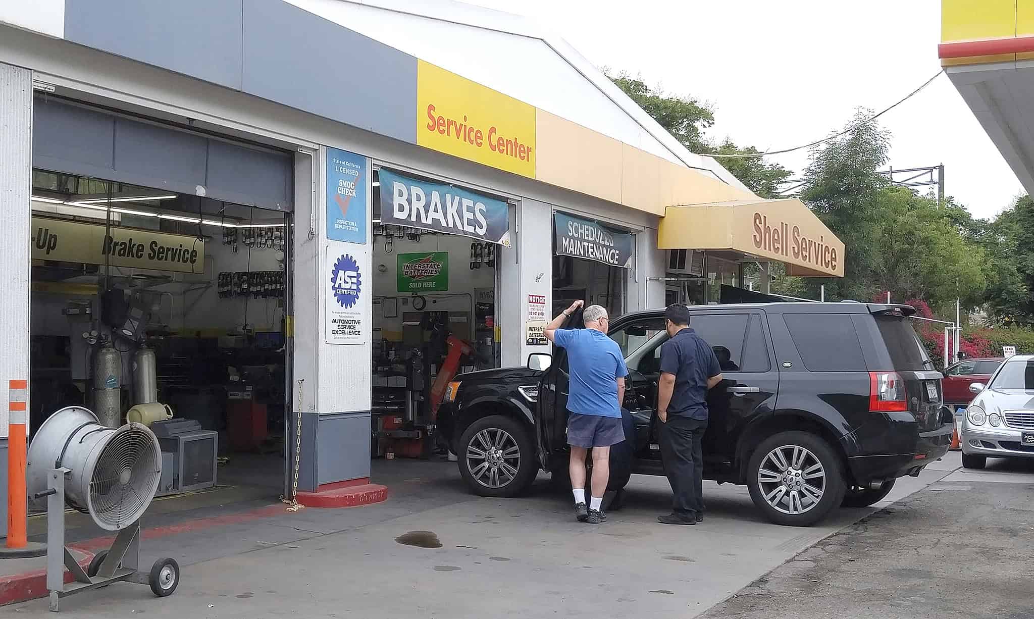 Auto body shop